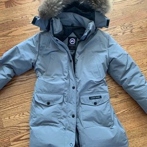 Canada Goose size M Gray